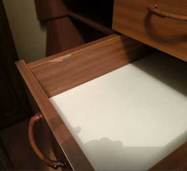 Secretária para quarto ou escritório
