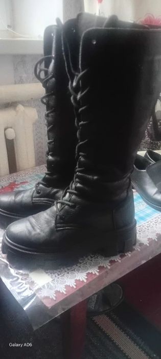 Продам зимові сапоги   в хорошому стані, ррзмір 38 ціна 500  грн