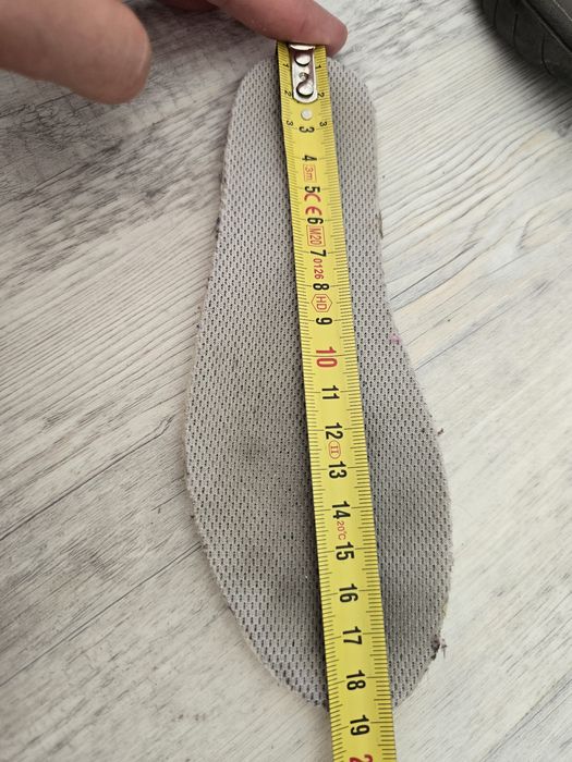 Buty Decathlon Quechua rozmiar 29 dziecięce na rzepy
