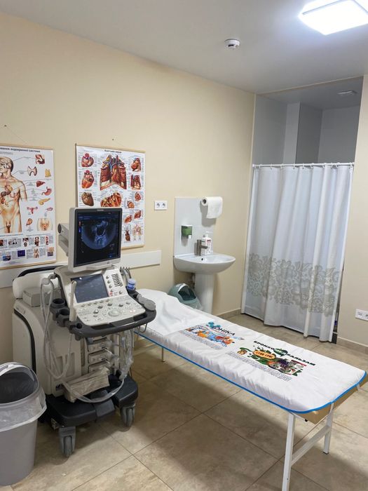 Продам приміщення МЕДЦЕНТРУ у м. Одесі, вул. Марсельська, з ОРЕНДАРЕМ!