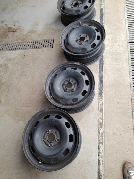 Felgi stalowe 5 ×100 15cali 4szt