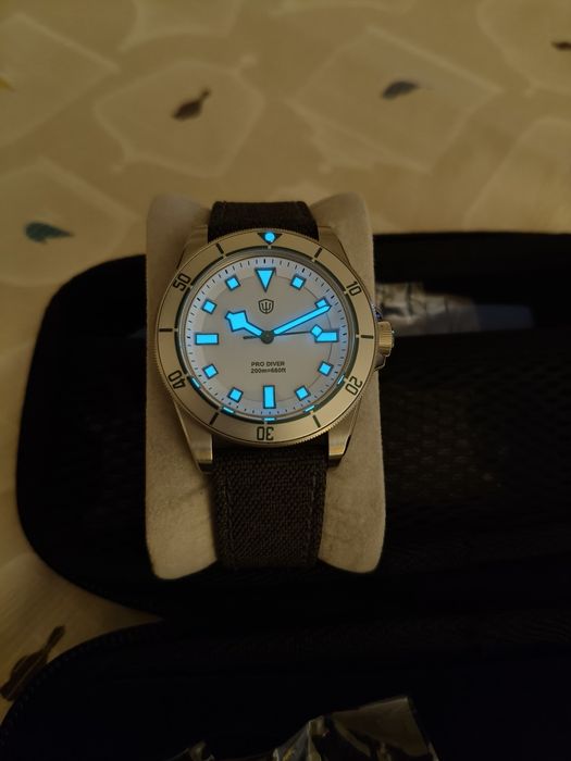Relógio Watchdive para verão em aço com Seiko Epson VH31  novo