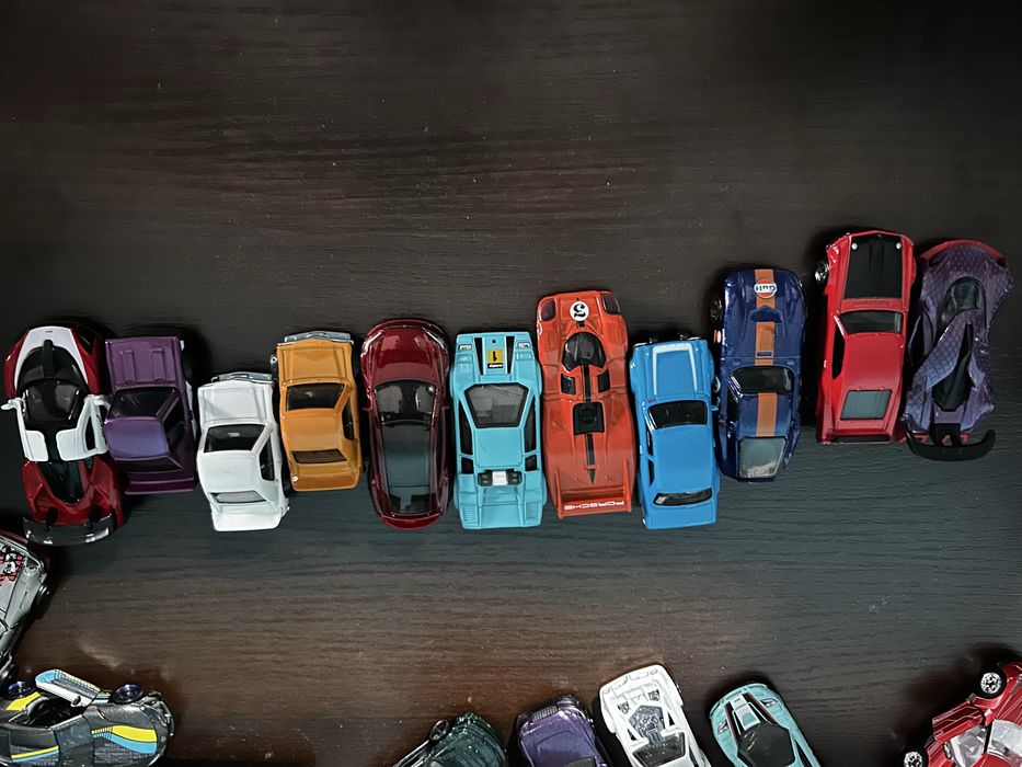 Hot wheels w tym custom