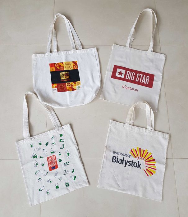 Zestaw różnych toreb płóciennych na ramię z nadrukiem 7szt