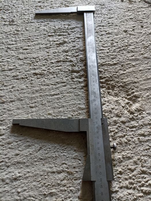 Suwmiarka alanogowa vis 100