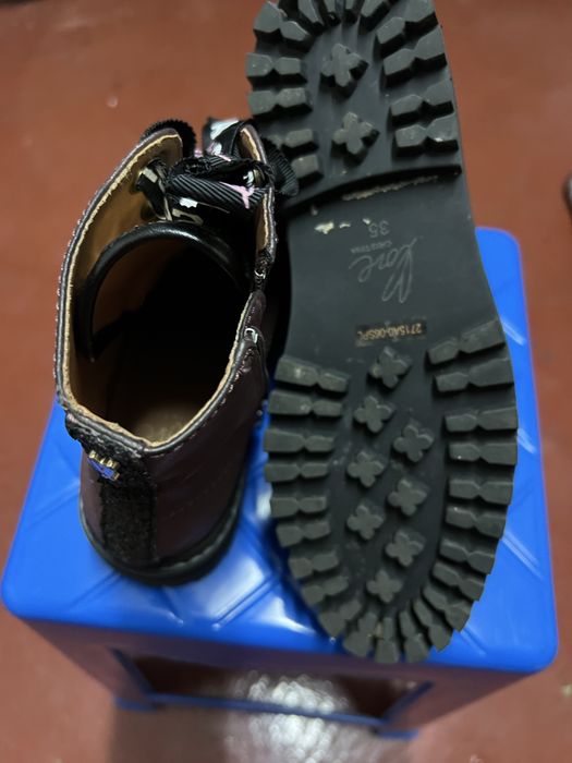 Botas Cristina Ferreira em couro bordeaux