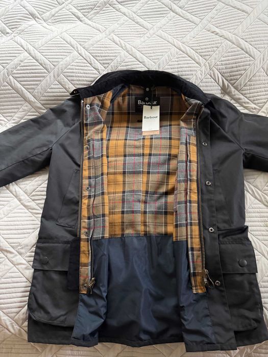 Kurtka Barbour Ashby, kolor Navy, rozmiar L, woskowana, made in England