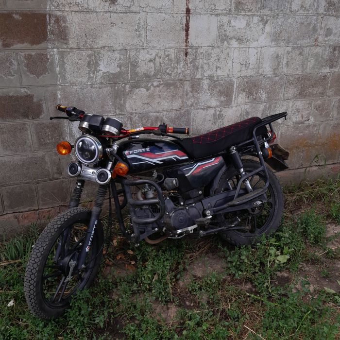 Срочно продам мотоцикл forte 125