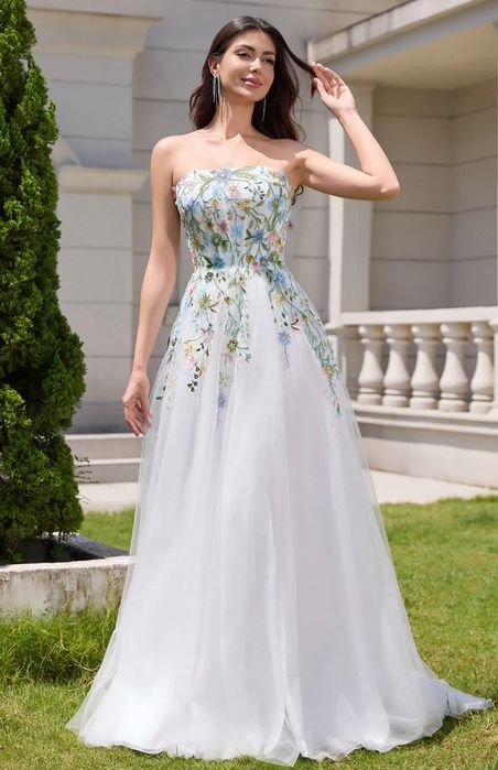 Святкова  весільна сукня