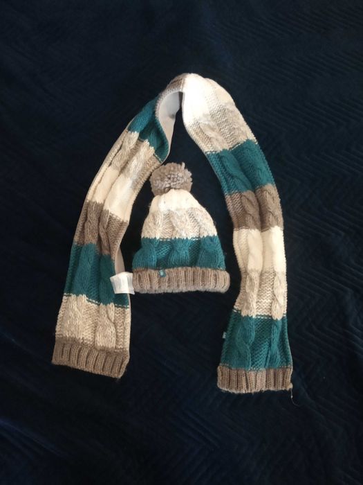Szalik i czapka dla dziecka - rozmiar 18/23M