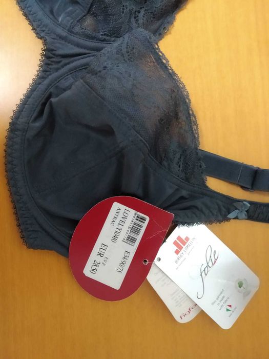 (NOVO, PORTES GRÁTIS) Soutien FigFort de renda com aro - Tamanho 75 E