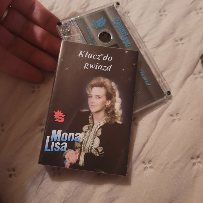 Mona Lisa - trzy kasety w stanie idealnym .