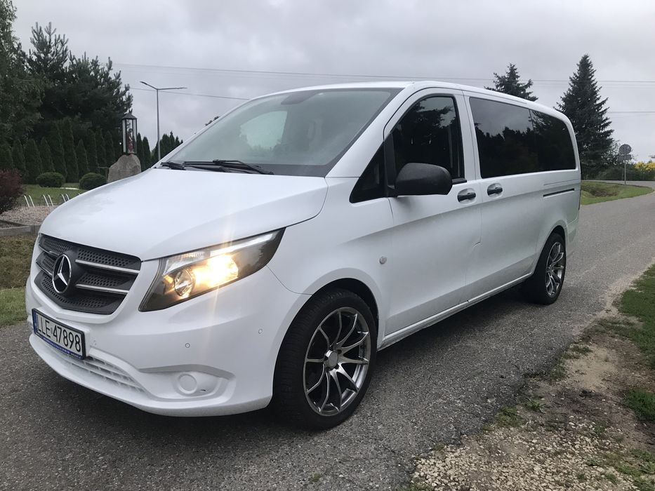Wynajem busa wypożyczalnia Mercedes Vito