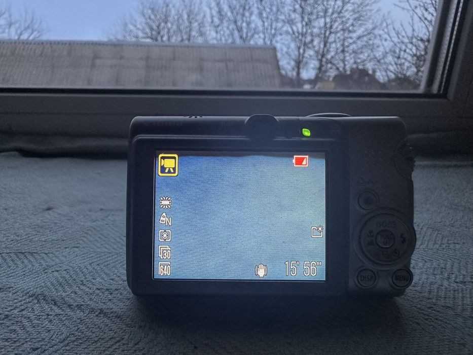 Компактний фотоапарат Canon – готовий до роботи!