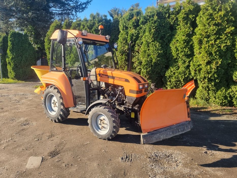 Ciągniki komunalny Pronar MTZ 320 AMK
