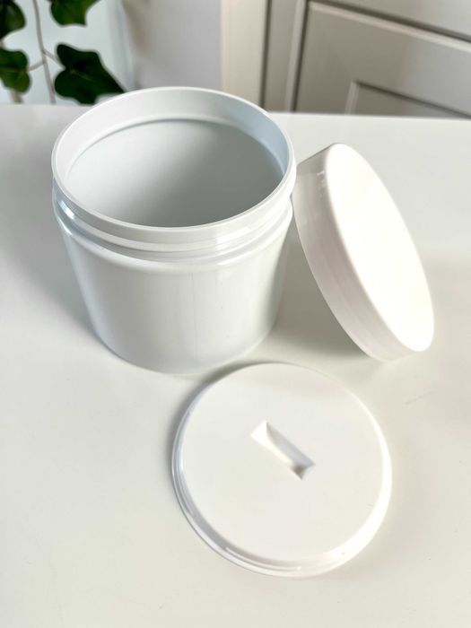 Empty Container with Lid425286661571891203