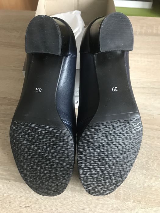 Granatowe damskie buty skóra naturalna rozmiar 39/40