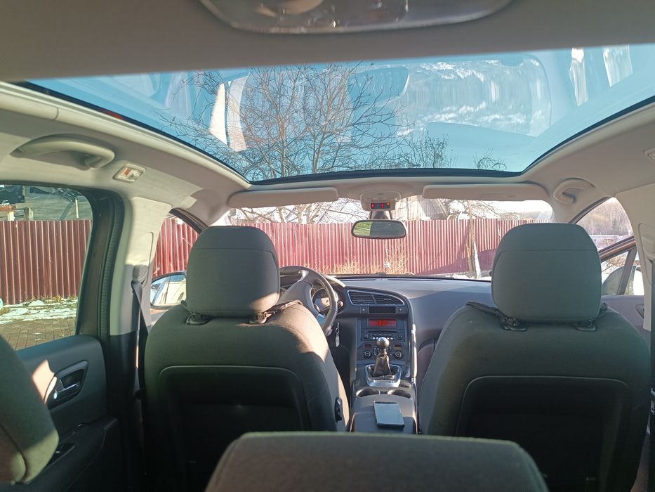 Продаєм Peugeot 3008