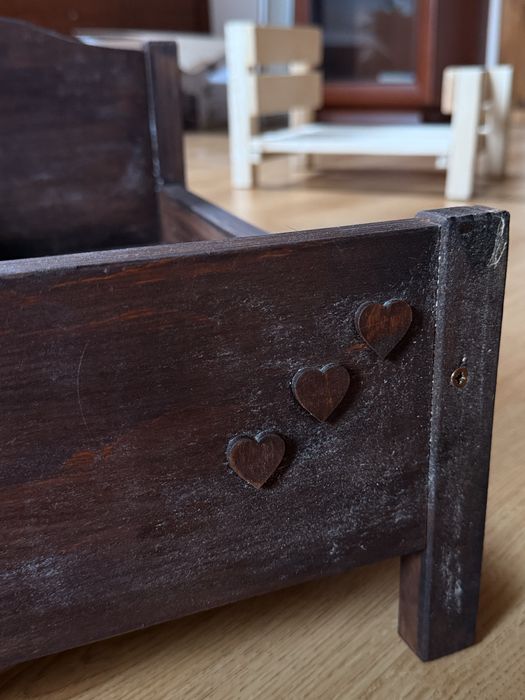 Drewniane łóżeczko + szafka nocna sesja noworodkowa newborn