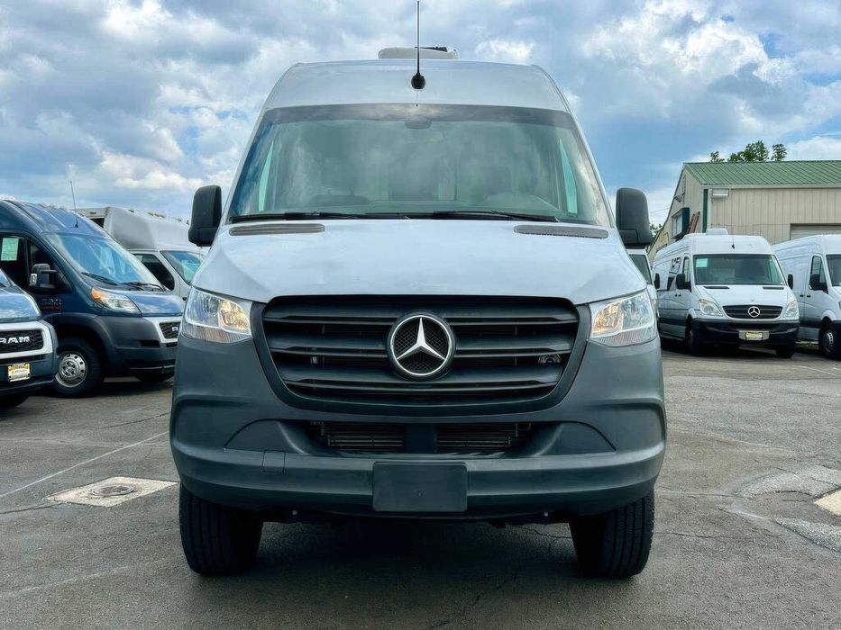 Mercedes-Benz Sprinter      2018