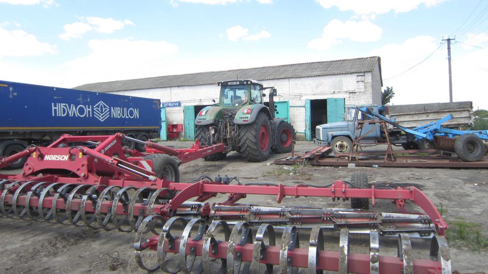 Трактор Fendt-1038