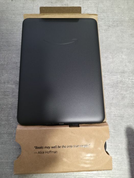 Kindle Paperwhite. 2025. 12 пок. 32Гб. Signature. Новий Чорний Зелений