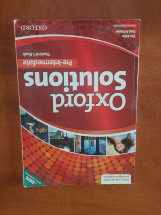 Oxford Solutions Pre-Intermediate student's book