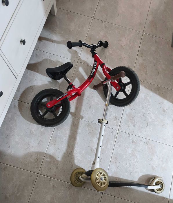 Bicicleta e trotinete criança