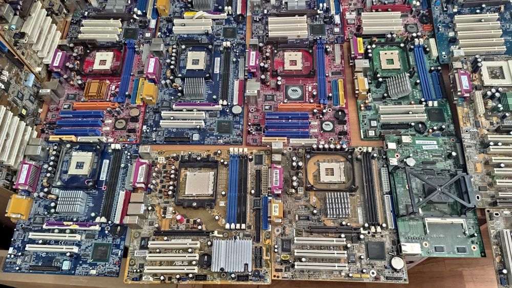 Материнские платы Socket AM2, 775, 478, 939