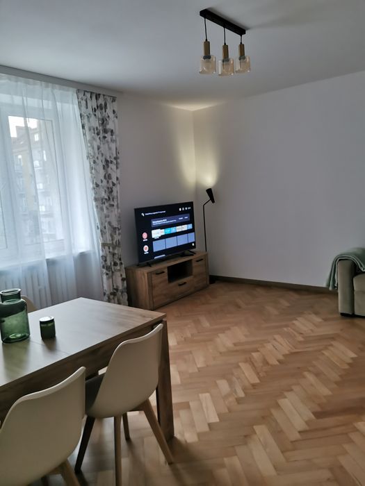Dwupokojowe 52 m² ścisłe centrum wszędzie blisko ul Zwycięstwa - Widok 2