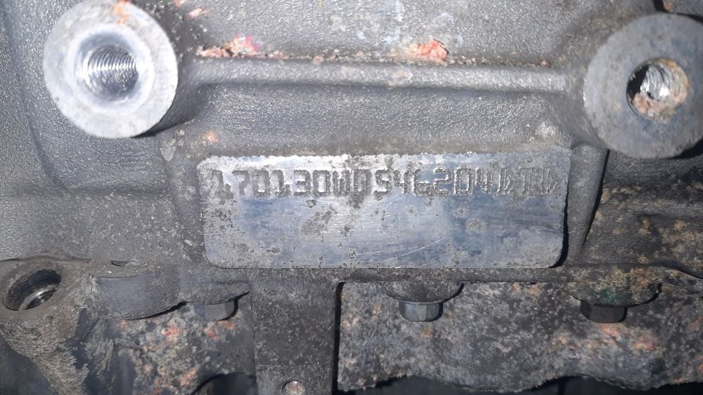 Tlok z korbowodem silnika 2.0d 204DTD Jaguar Land Rover