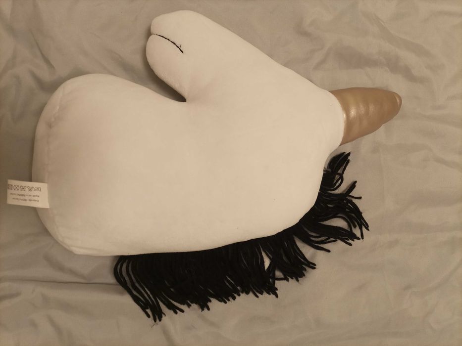 Poduszka głowa jednorożca