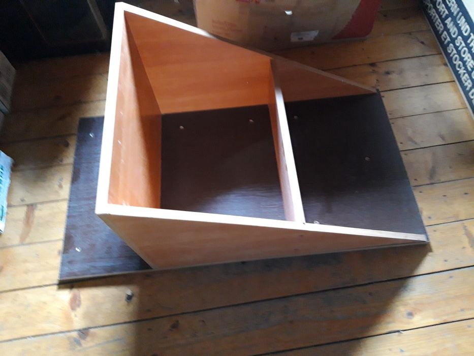 Regał ,półka ukosnu)110/58/47cm(idealny do garażu) transport