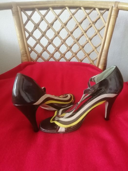 Босоніжки стильні