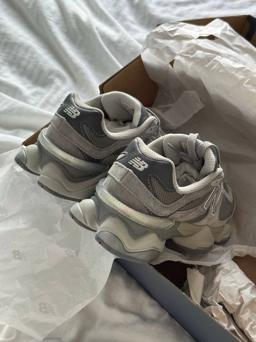 New Balance 9060 в наявності