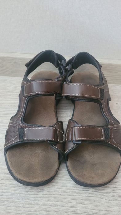 Чоловічі сандалі Khombu