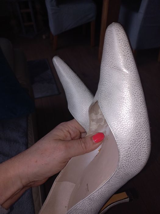 Piękne perłowe szpilki 38.5