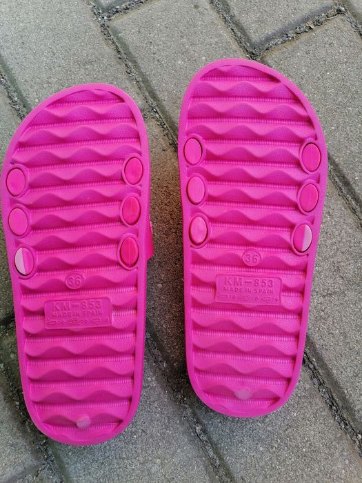 Klapki 35 nie chińskie