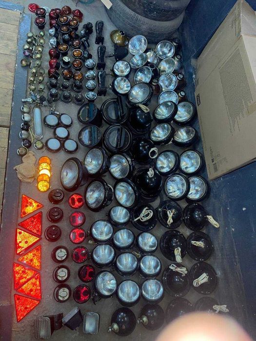 Фонарі, фари Уаз, Волга, Газ 51, Газ 52, Газ 53, Газ 66, Газ 3307, Зіл