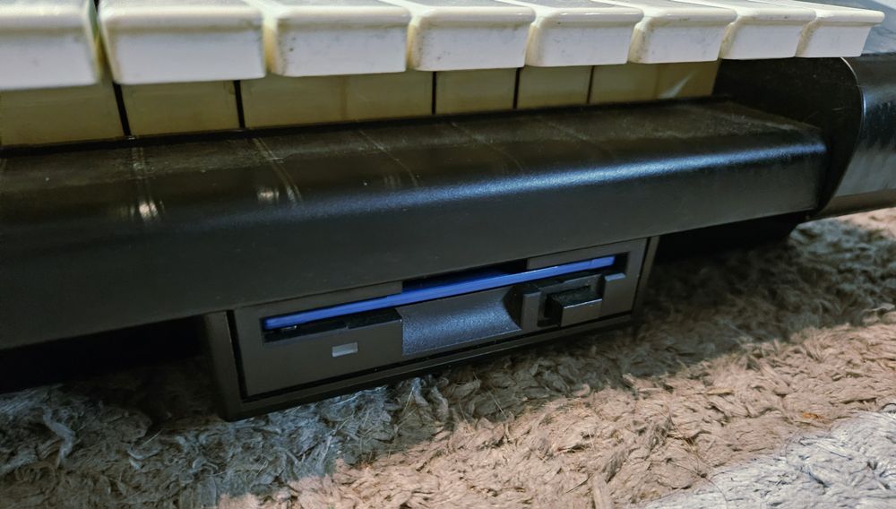 Keyboard Technics KN-2000