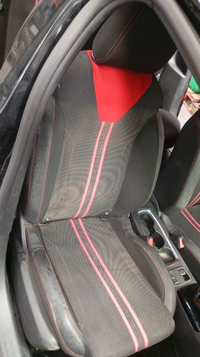 Conjunto de bancos OPEL Corsa F