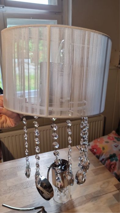 Lampa wiszaca w kryształki