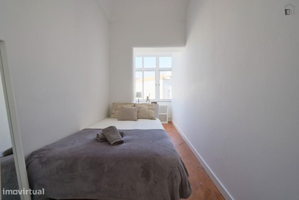 Quarto - localizado em Alameda Lisbon