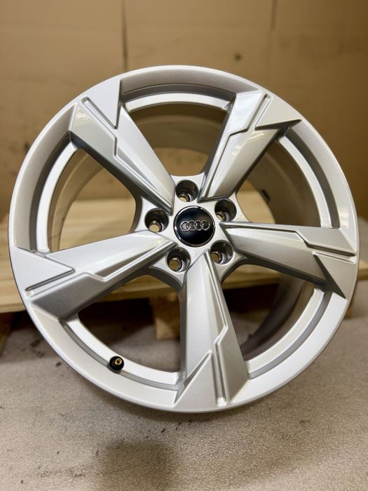 Alufelgi OE Audi A6 18 cali 5x112, ET39 VW Skoda Seat Stan bardzo dobry