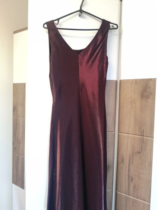 Elegancka sukienka na  bal, wesele, studniówkę