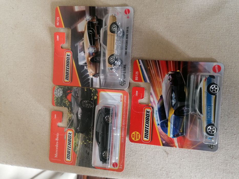 Miniaturas Hotwheels e Matchbox
