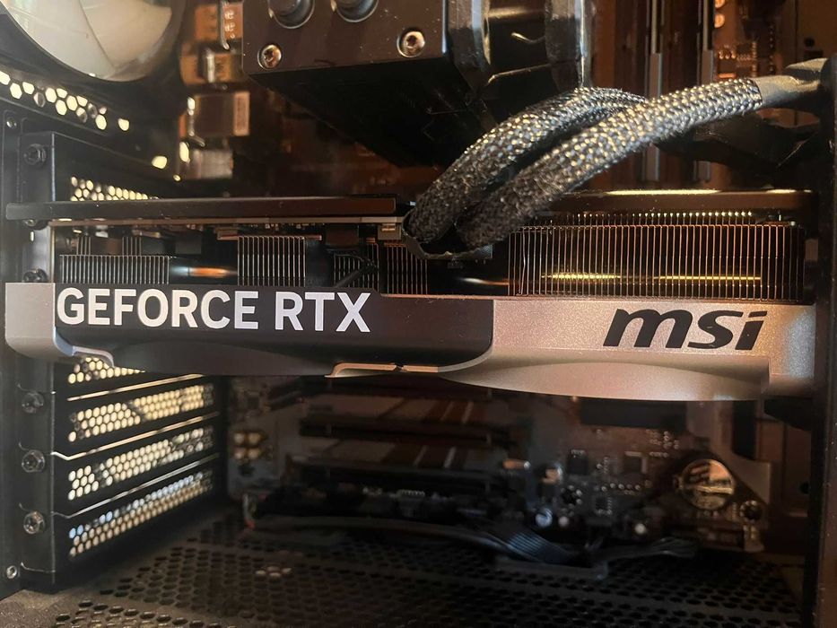 KARTA GRAFICZNA RTX 5070 Ventus PRAKTYCZNIE NOWA !
