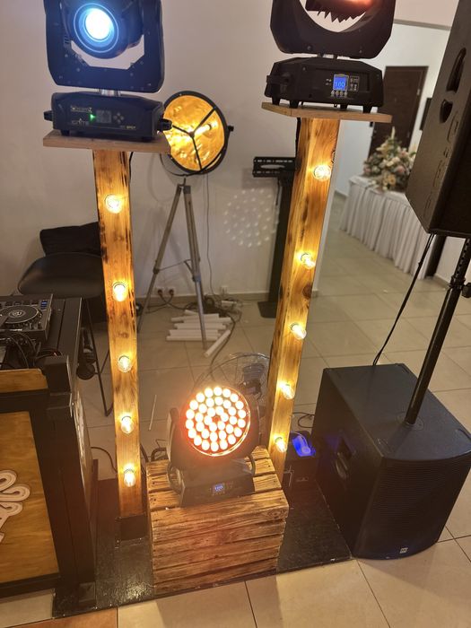 Tower / towery / stojaki pod głowy / słupki cena za 4 sztuki !