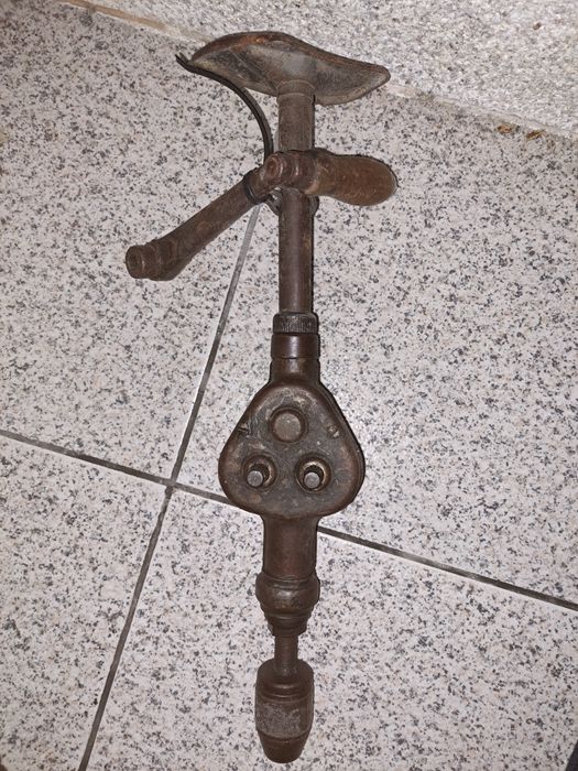 Maquina Furar Vintage