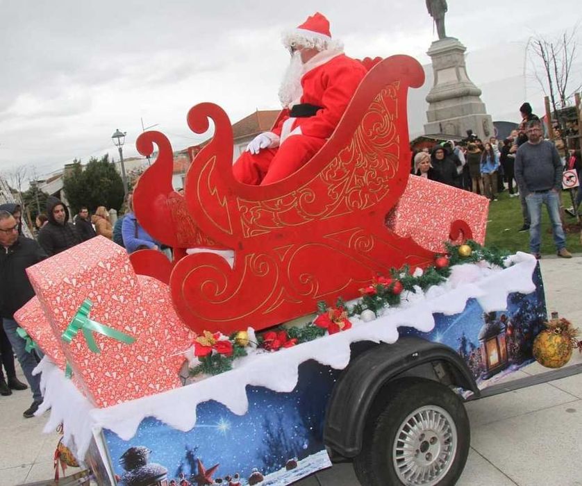 aluguer de insufláveis ,  dia mundial da criança, canhão de espuma